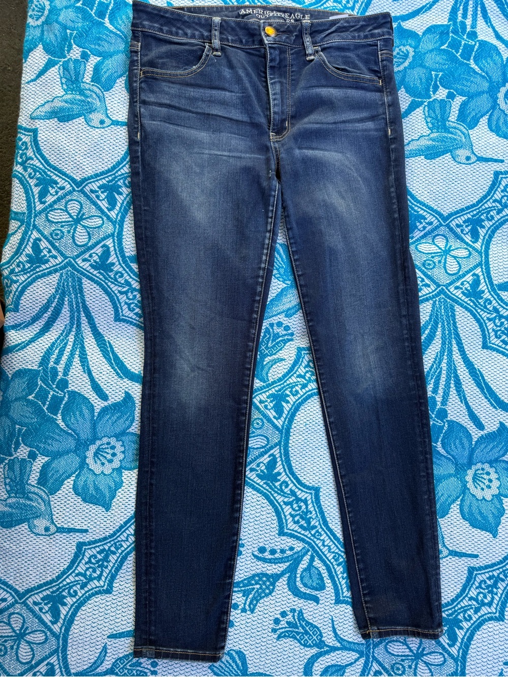 American Eagle Super Stretch Dark Wash Jegging Size 12 Regular Skinny Jeans